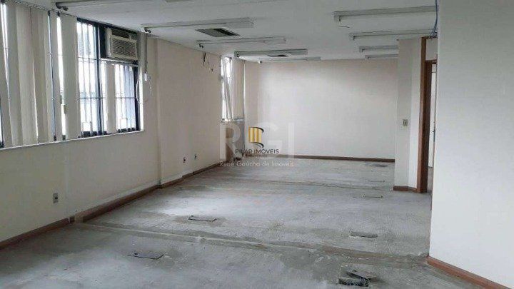 Prédio Comercial no bairro Floresta