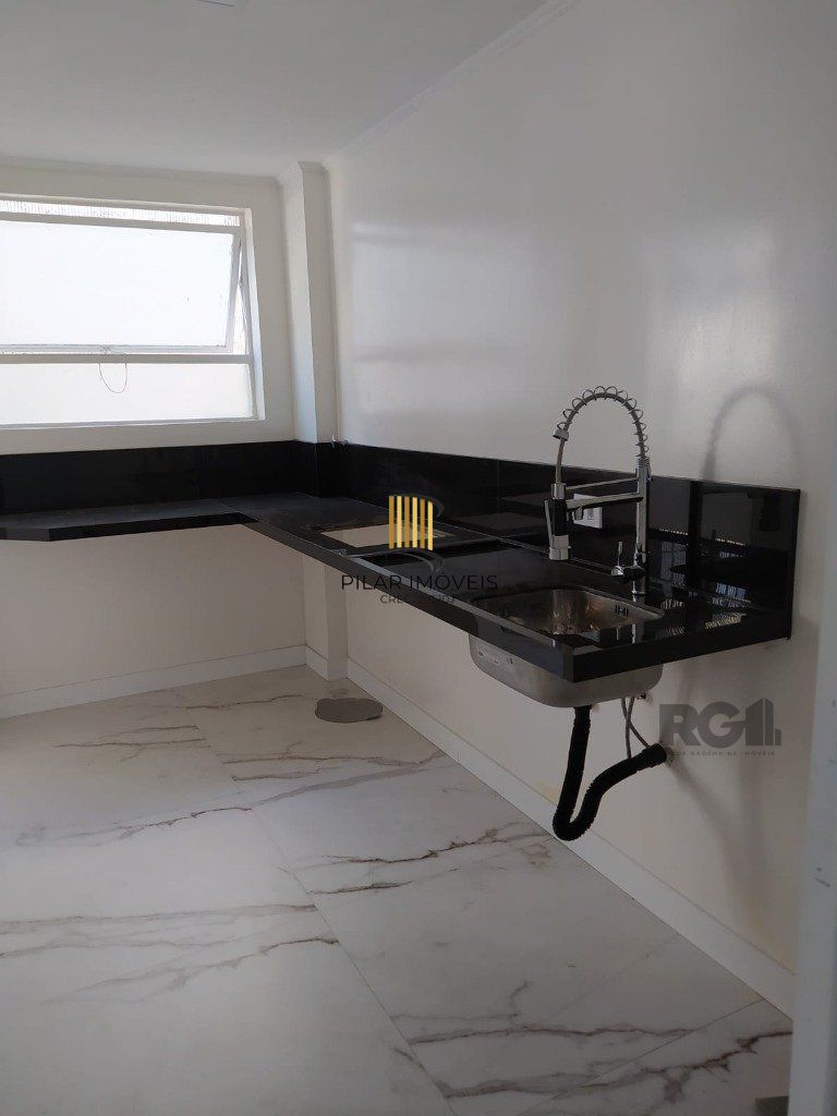 Apartamento 2 Dormitório(s) Bairro Chácara das Pedras