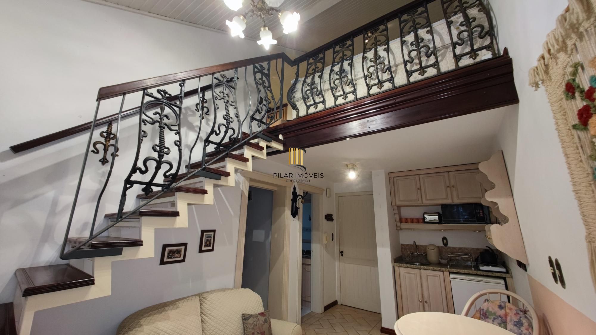 APARTAMENTO A 1000 METROS DO LAGO NEGRO GRAMADO RS