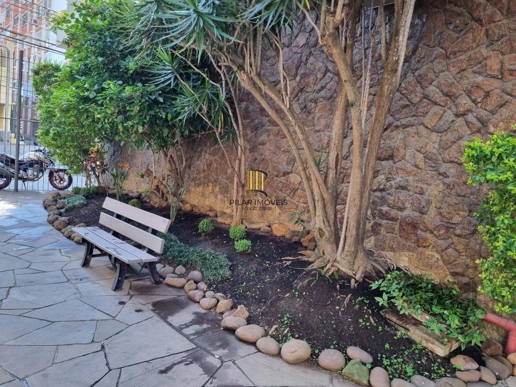 Apartamento a Venda 02 Dormitórios, Bairro Floresta próximo ao Rissul