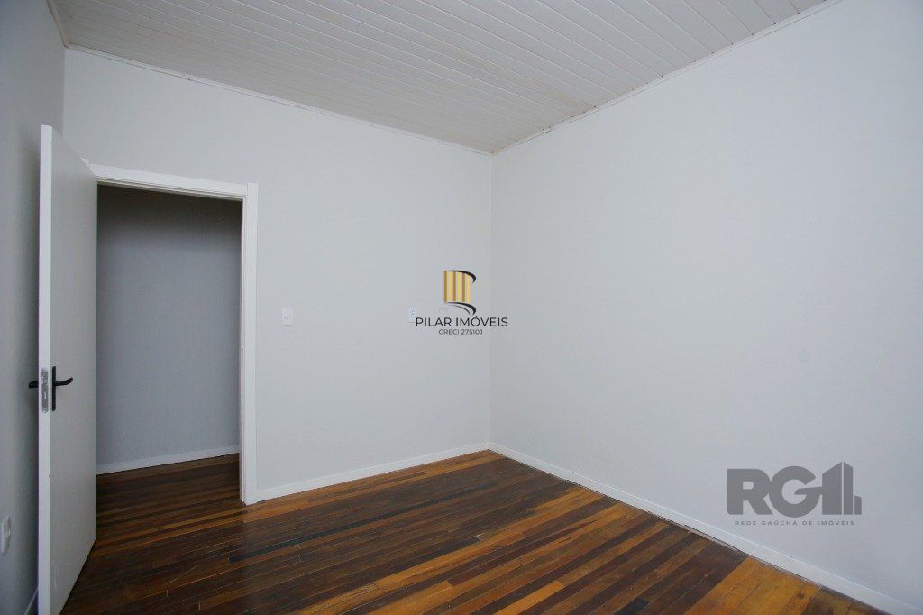 Casa 2 dormitórios no bairro Chácara das Pedras