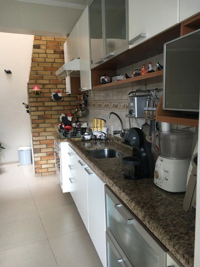 Casa para Venda - 248m², 5 dormitórios, sendo 1 suites, 3 vagas - Sarandi