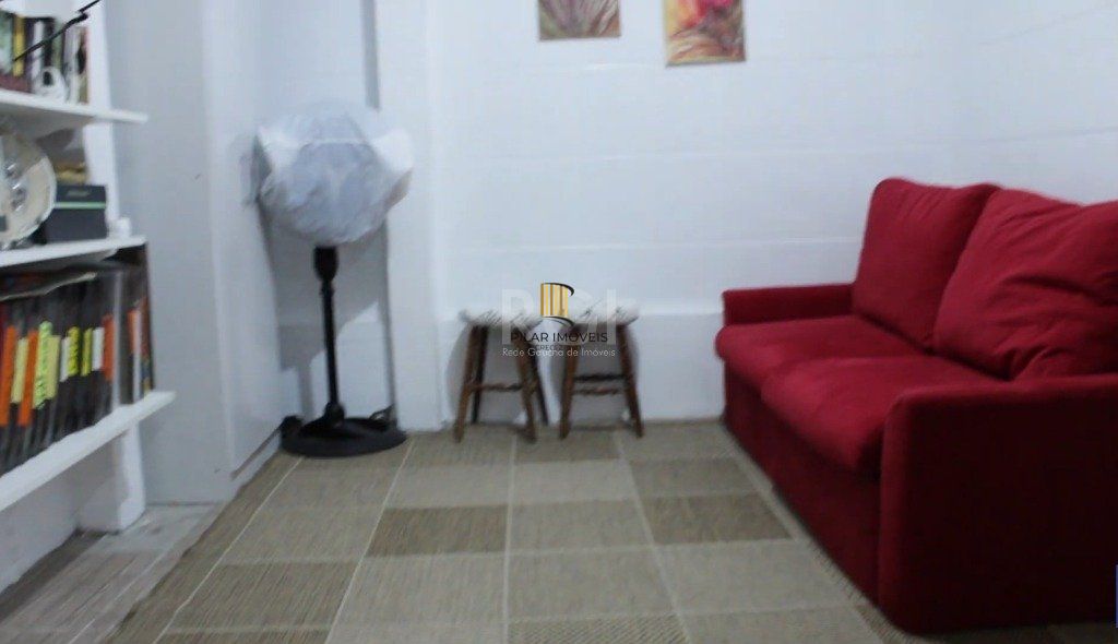 Casa para Venda - 300m², 5 dormitórios, sendo 2 suites, 4 vagas - Bela Vista