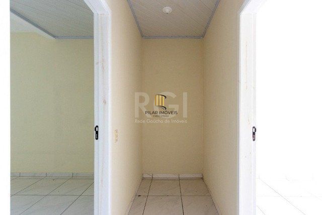 Casa para Venda - 180m², 5 dormitórios, 2 vagas - Nova Ipanema