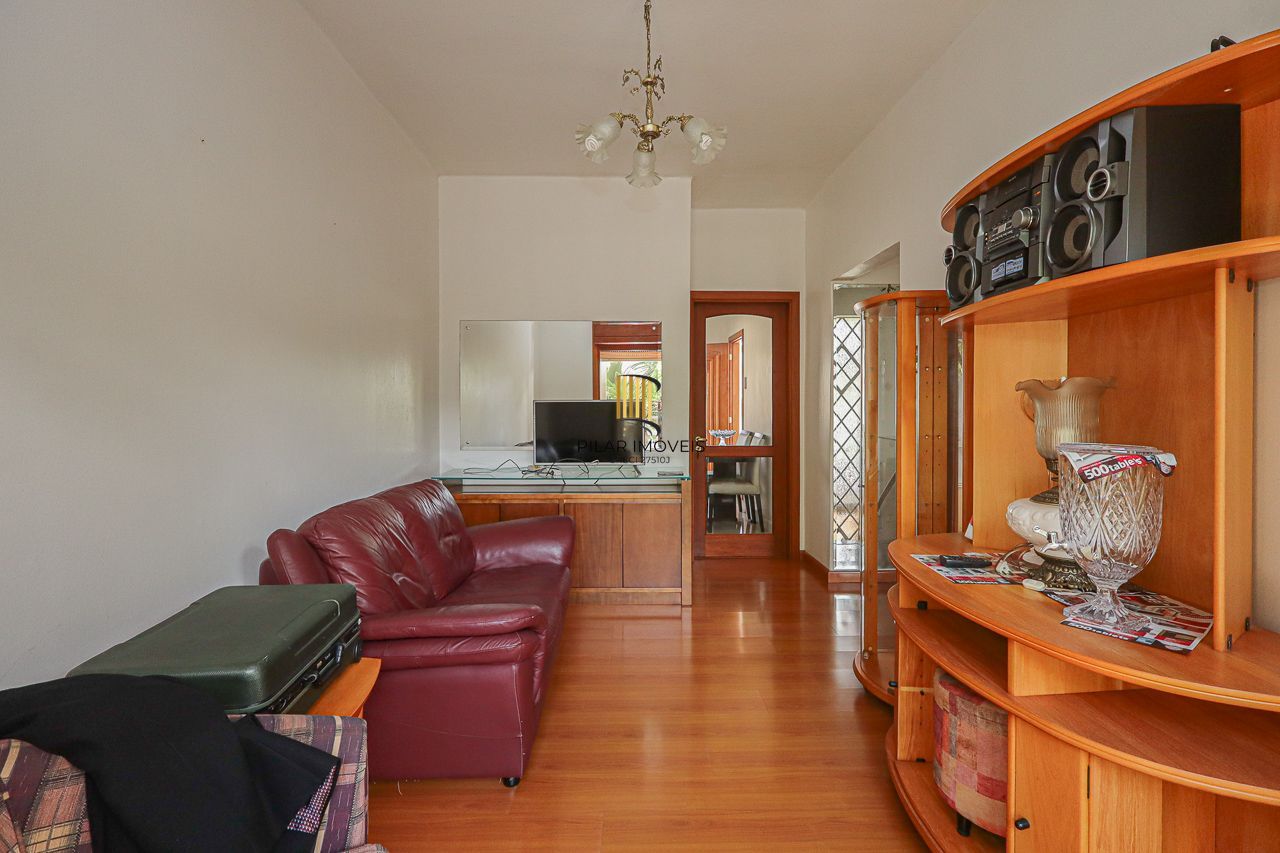 Casa à venda, 3 dormitórios, 316m², 4 vagas de garagem,  Bairro São Geraldo