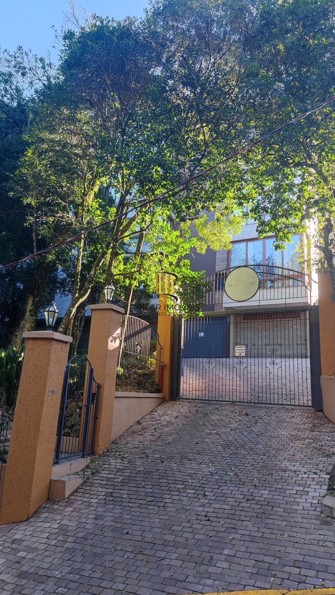 Apartamento 3 dormitórios no bairro Centro