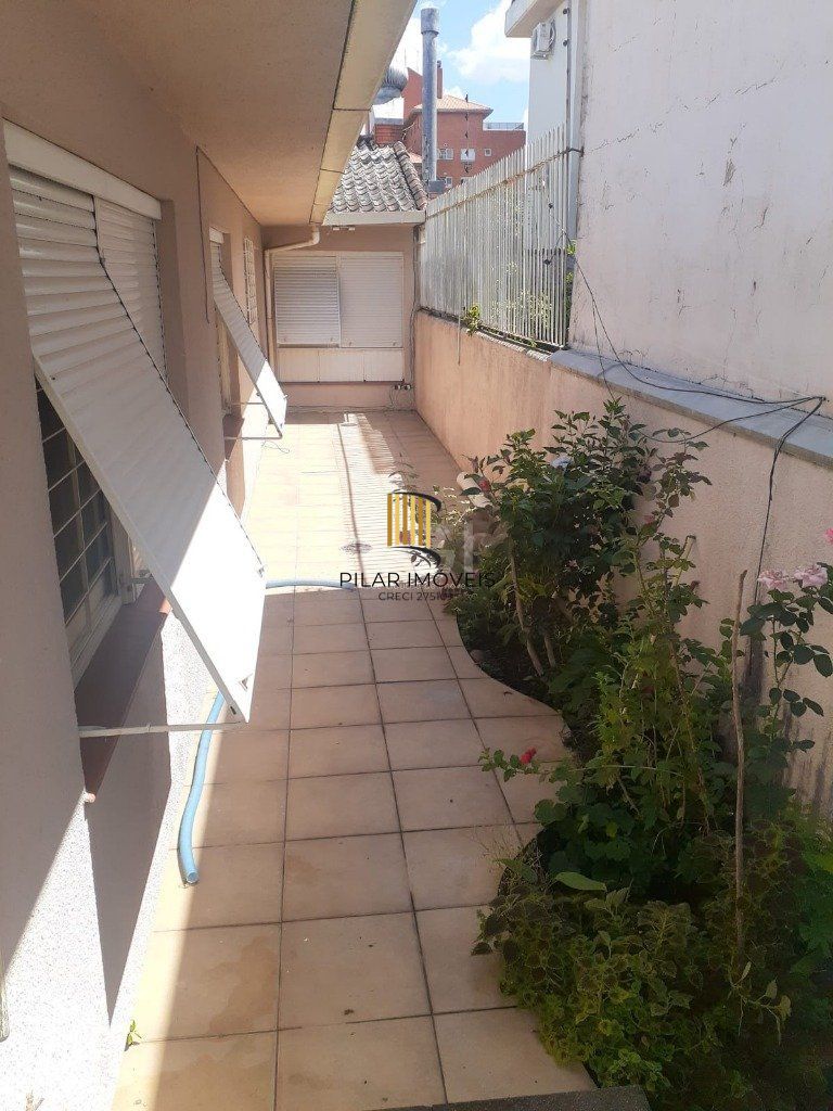 Casa 3 dormitórios no bairro Jardim Lindóia