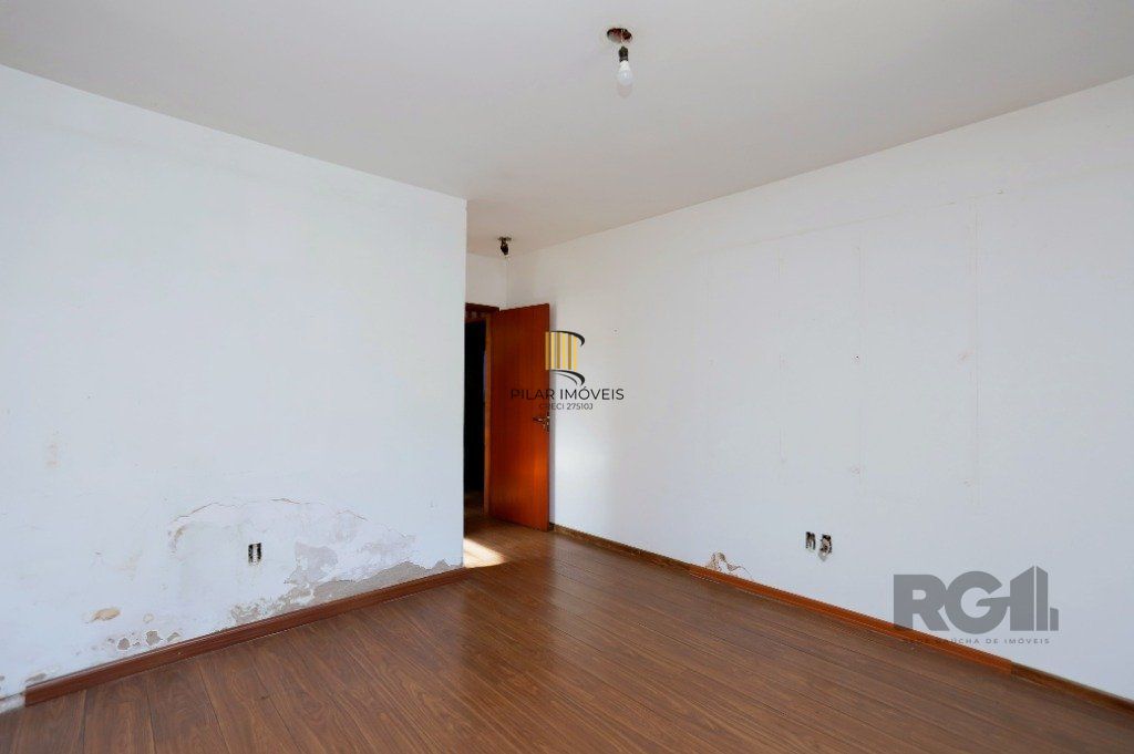 Casa 3 dormitórios no bairro Passo da Areia