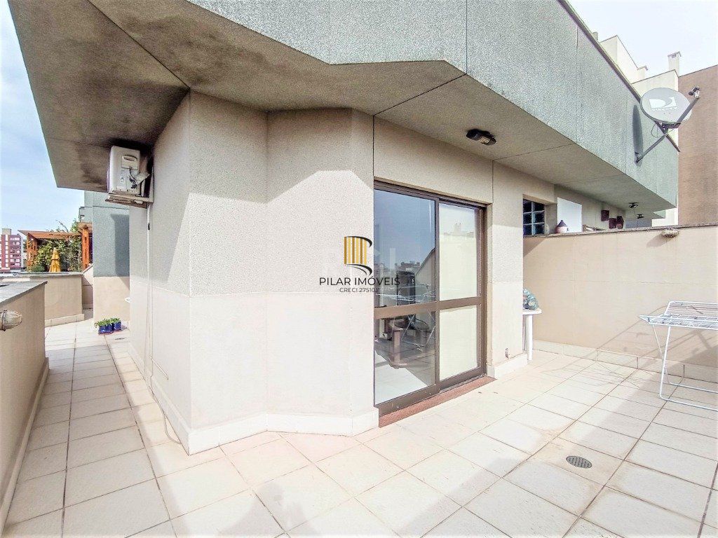 Cobertura para Venda - 174.22m², 2 dormitórios, 2 vagas - Menino Deus