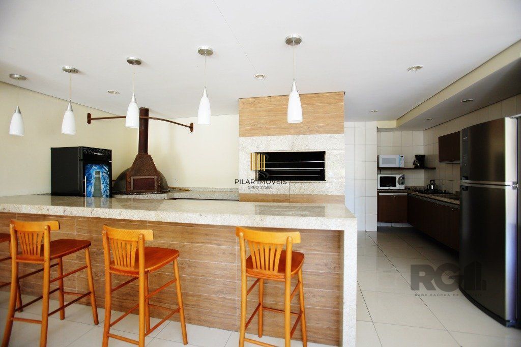 Apartamento 2 dormitórios no bairro Passo da Areia