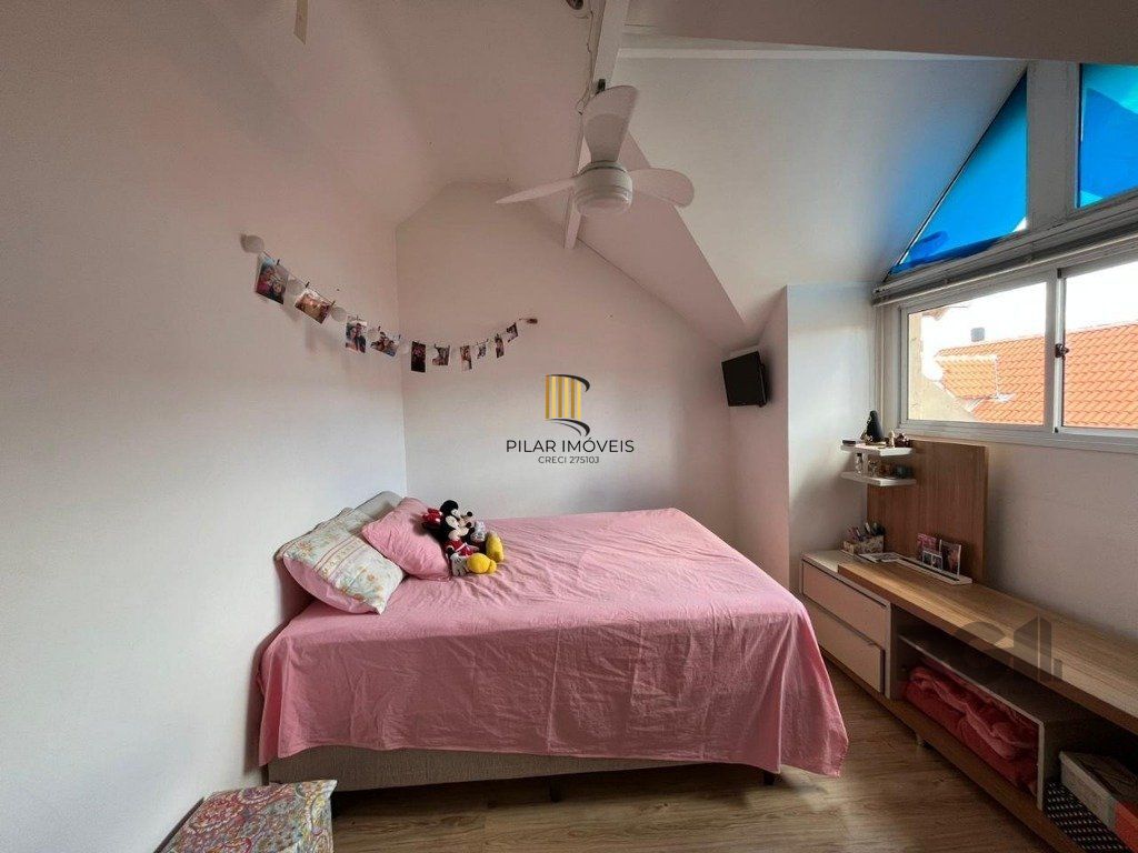Casa de Condomínio 3 dormitórios no bairro Sarandi