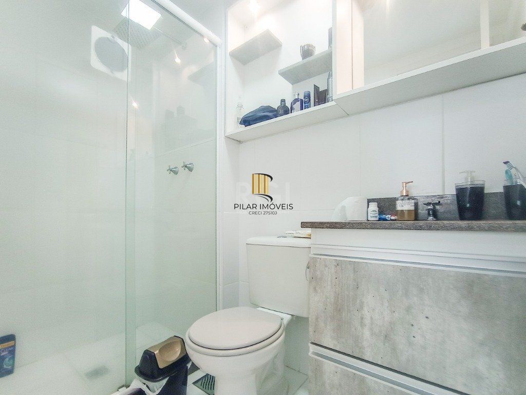 Apartamento para Venda - 53m², 2 dormitórios, sendo 1 suites, 1 vaga - Humaitá