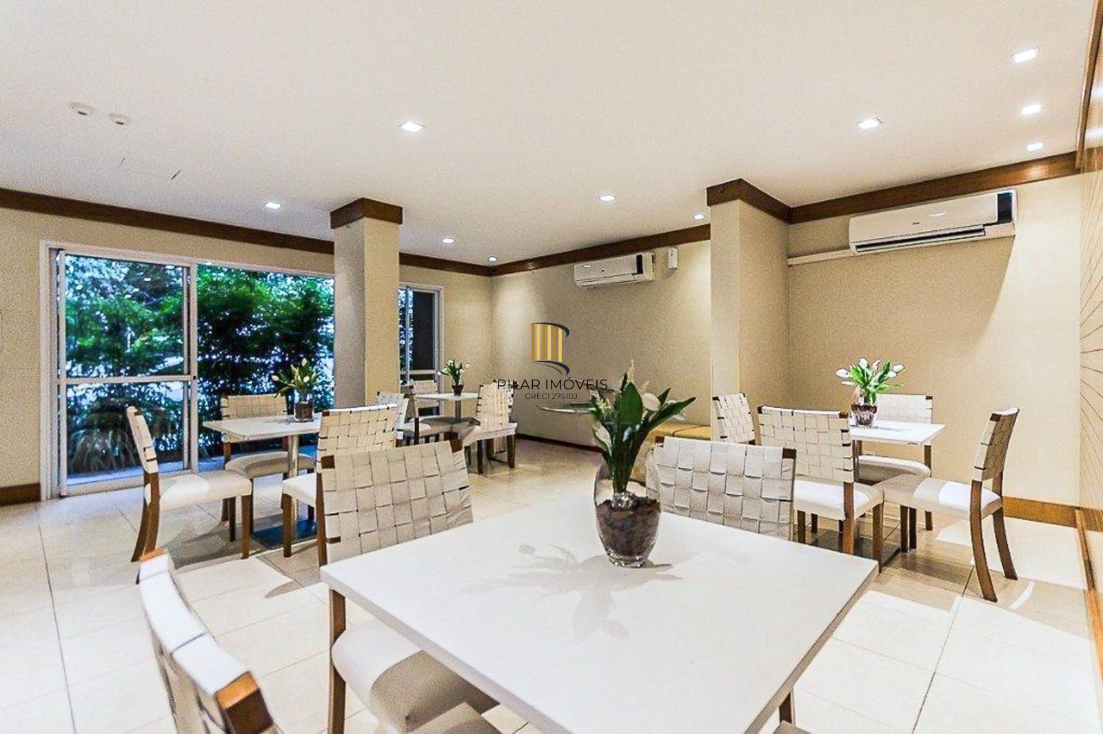 02 dormitórios com 02 vagas e infra de lazer.