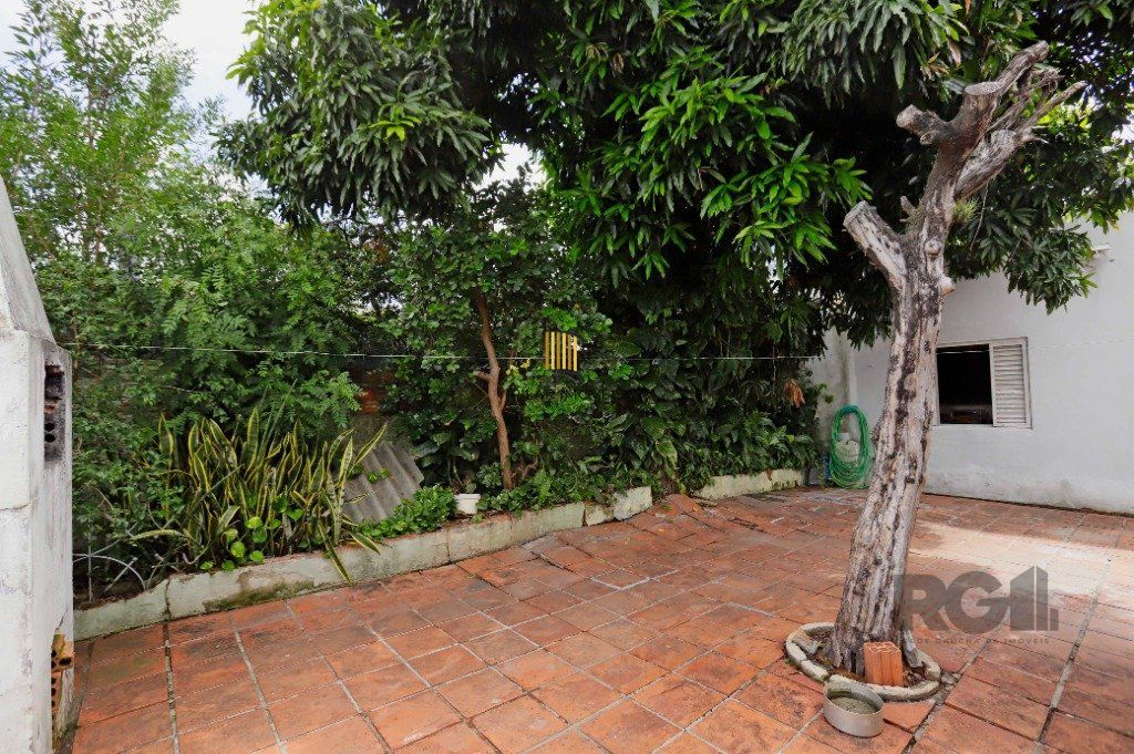 Casa 3 dormitórios no bairro Sarandi