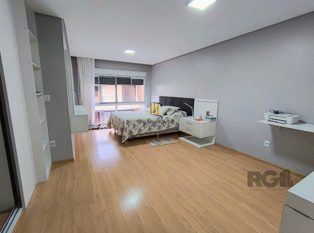 Casa 3 dormitórios no bairro Sarandi
