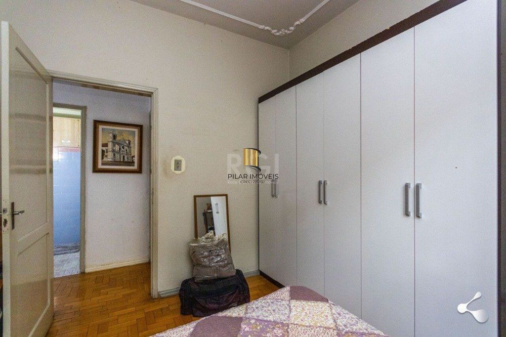 Casa para Venda - 221m², 4 dormitórios, sendo 1 suites, 2 vagas - São Geraldo