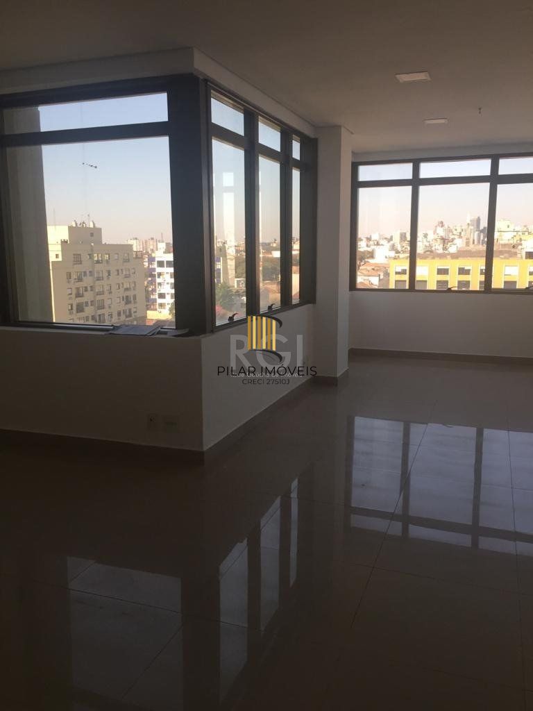 vende excelente sala comercial no 08º andar, com 45,13m² de área privativa, e 47,86m2 de área total