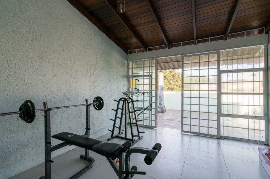 Casa para Venda - 259m², 4 dormitórios, sendo 1 suites, 4 vagas - Coronel Aparício Borges