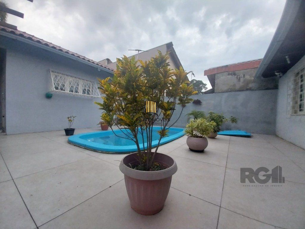 Casa 2 dormitórios no bairro Florida