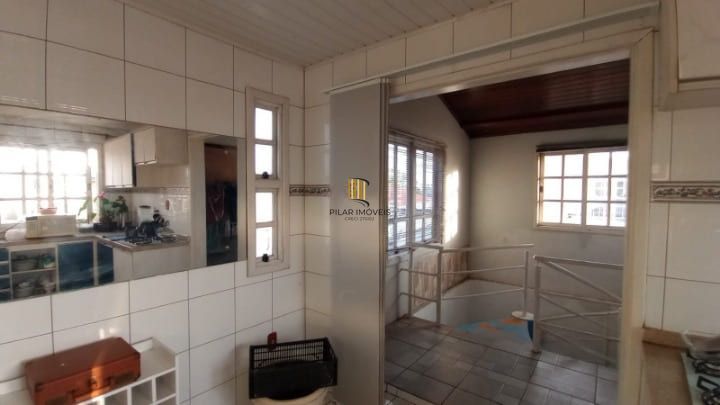 Vende sobrado Espaçoso e Aconchegante em Canoas, RS