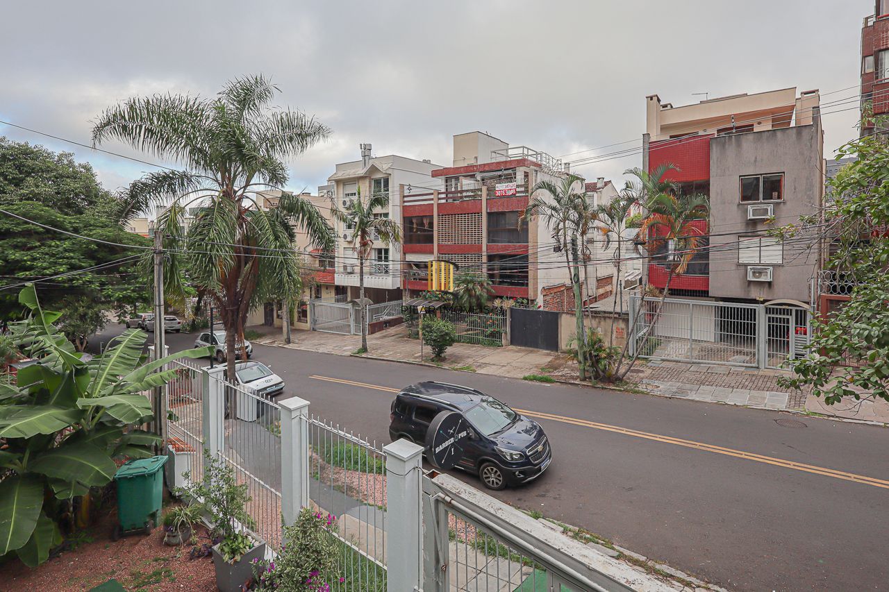 Casa, 3 dormitórios, 2 Suítes,  293,20m², Bairro Bela Vista, Porto Alegre