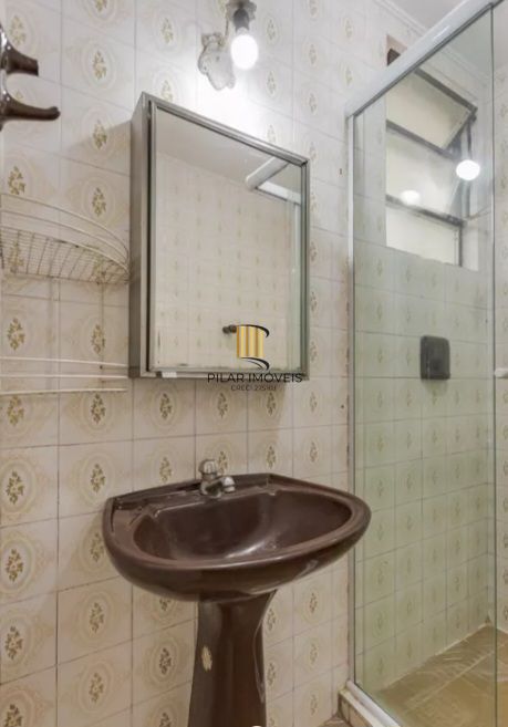 01 Dormitório próximo ao Zaffari Ipiranga