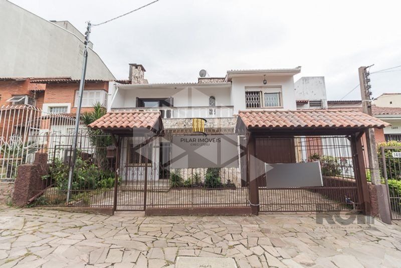 Casa 4 dormitórios no bairro Chácara das Pedras