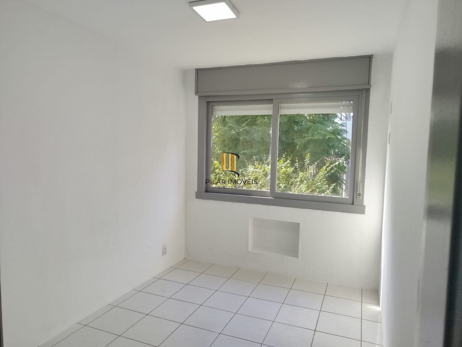 Apartamento 1 dormitório no bairro Morro Santana