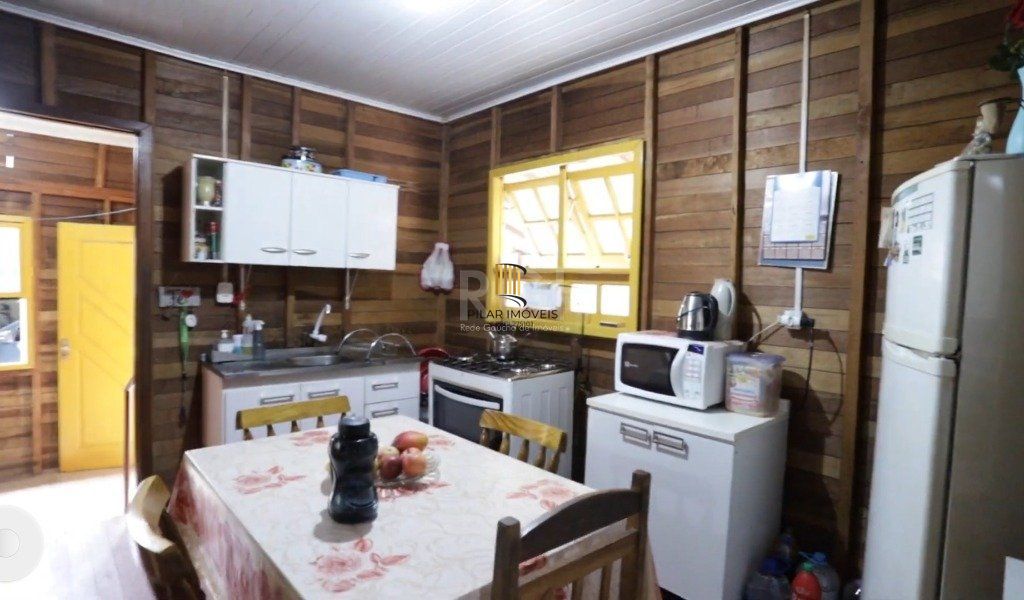 Casa para Venda - 180m², 3 dormitórios, sendo 1 suites, 3 vagas - Sarandi