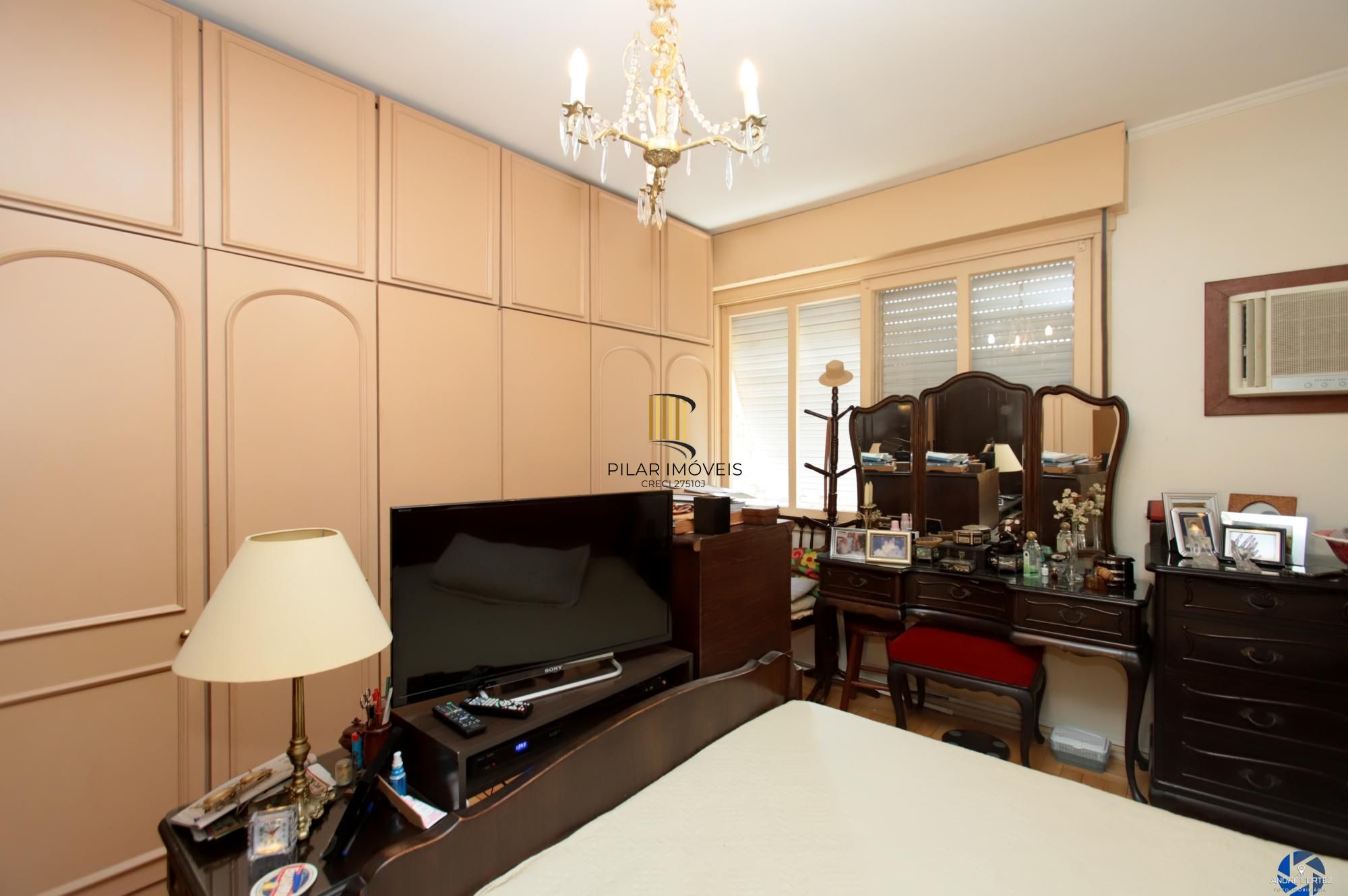 No Moinhos de Vento 03 dormitórios com 01 vaga