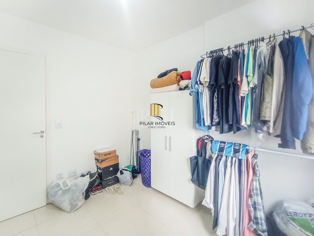 Apartamento para Venda - 53m², 2 dormitórios, sendo 1 suites, 1 vaga - Humaitá