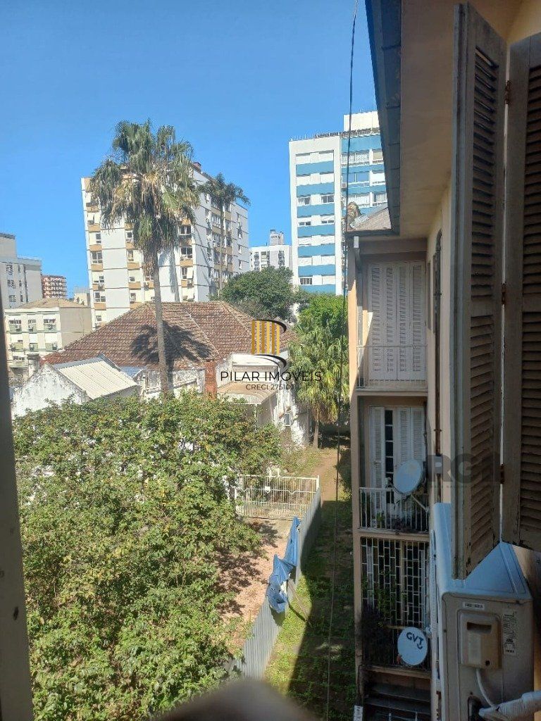 Apartamento 2 dormitórios no bairro Farroupilha