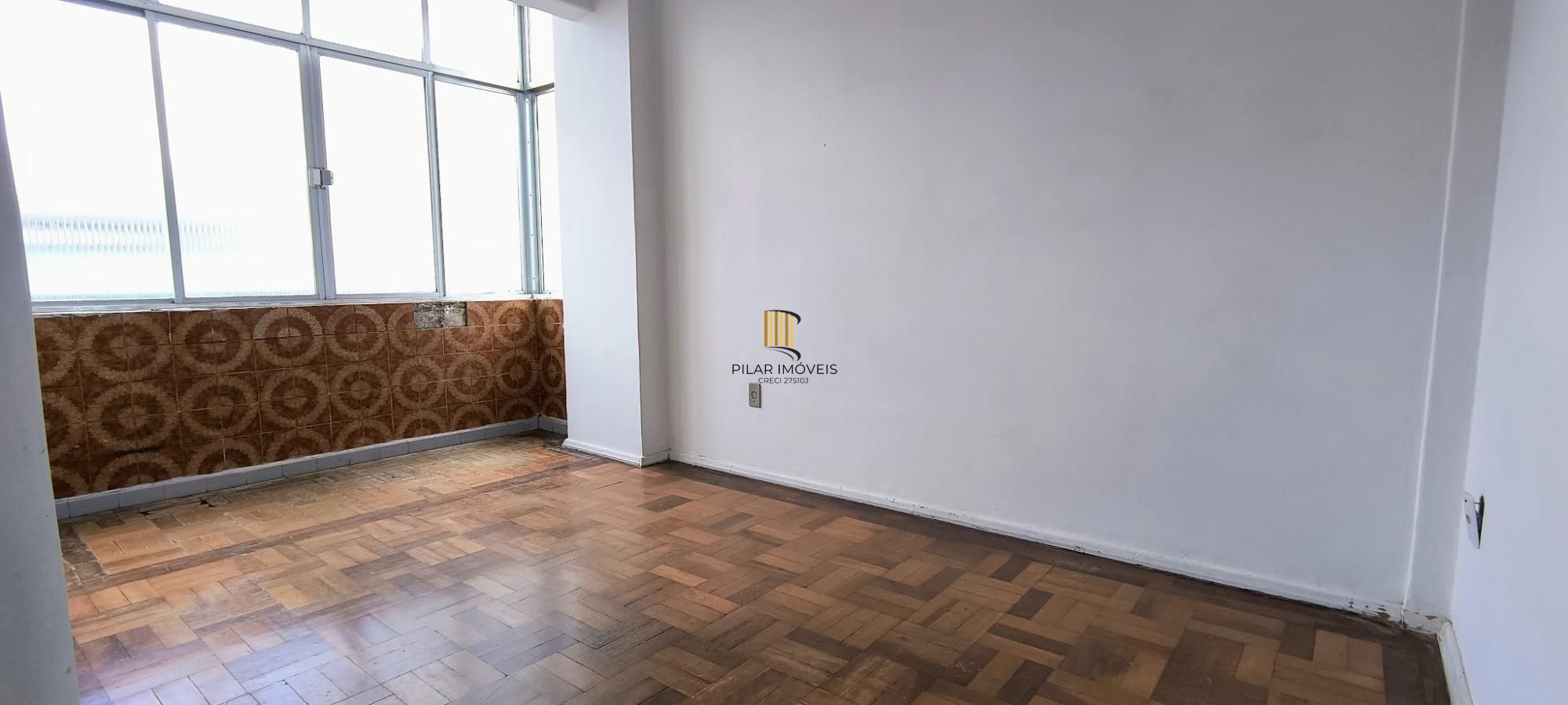 Apartamento em andar alto no Cenrtro Histórico de Porto Alegre