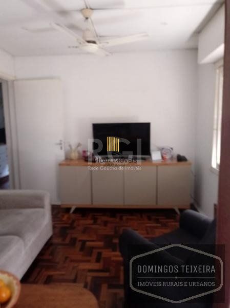 Casa para Venda - 300m², 3 dormitórios, 2 vagas - Jardim Leopoldina
