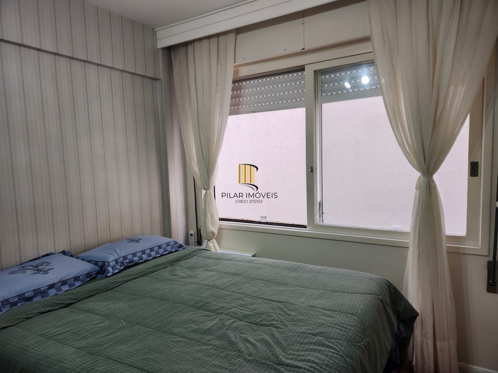 Apartamento de 02 dormitórios, Bairro Auxiliadora