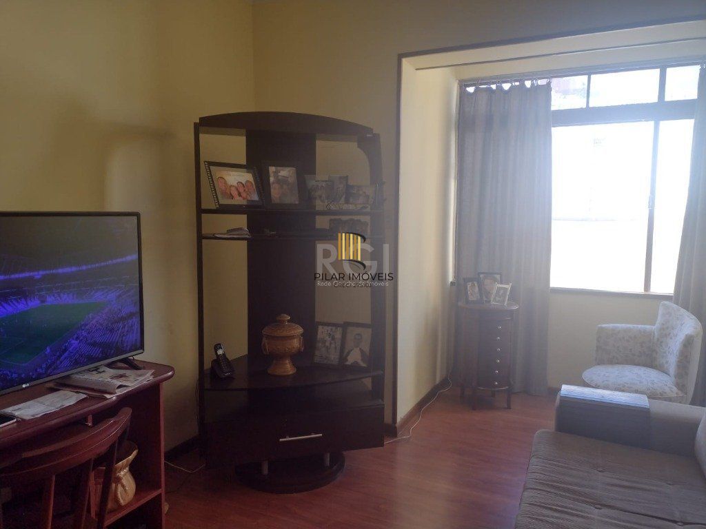 Duplex 3 dormitórios no bairro Floresta