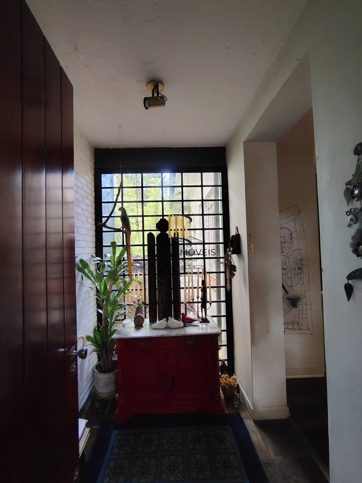 Casa no Bairro Petrópolis em Porto Alegre - Rua calma junto Av. Protásio Alves