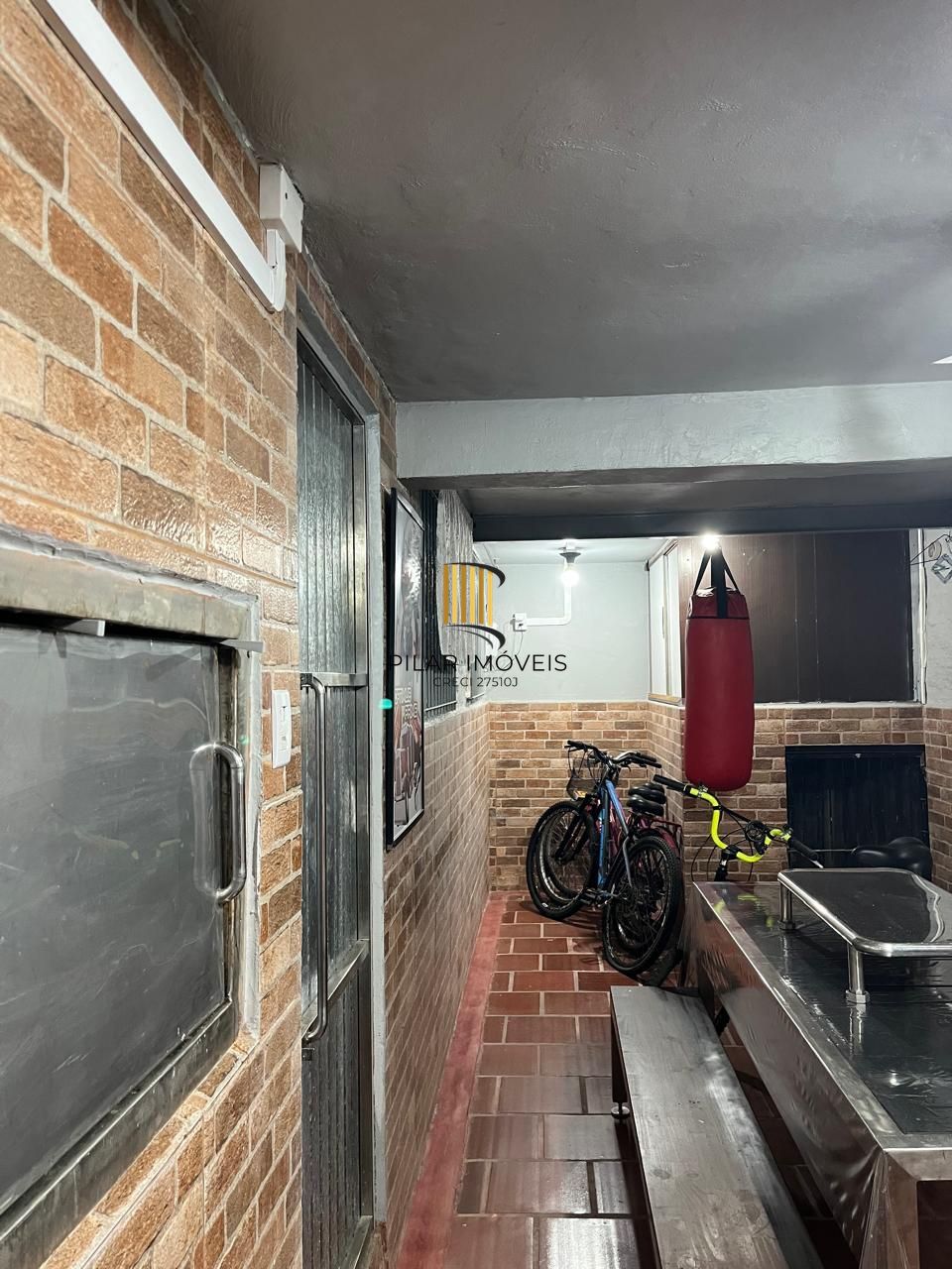 Casa a venda, 3 Quartos, sendo 1 Suíte, Bairro centro Canoas