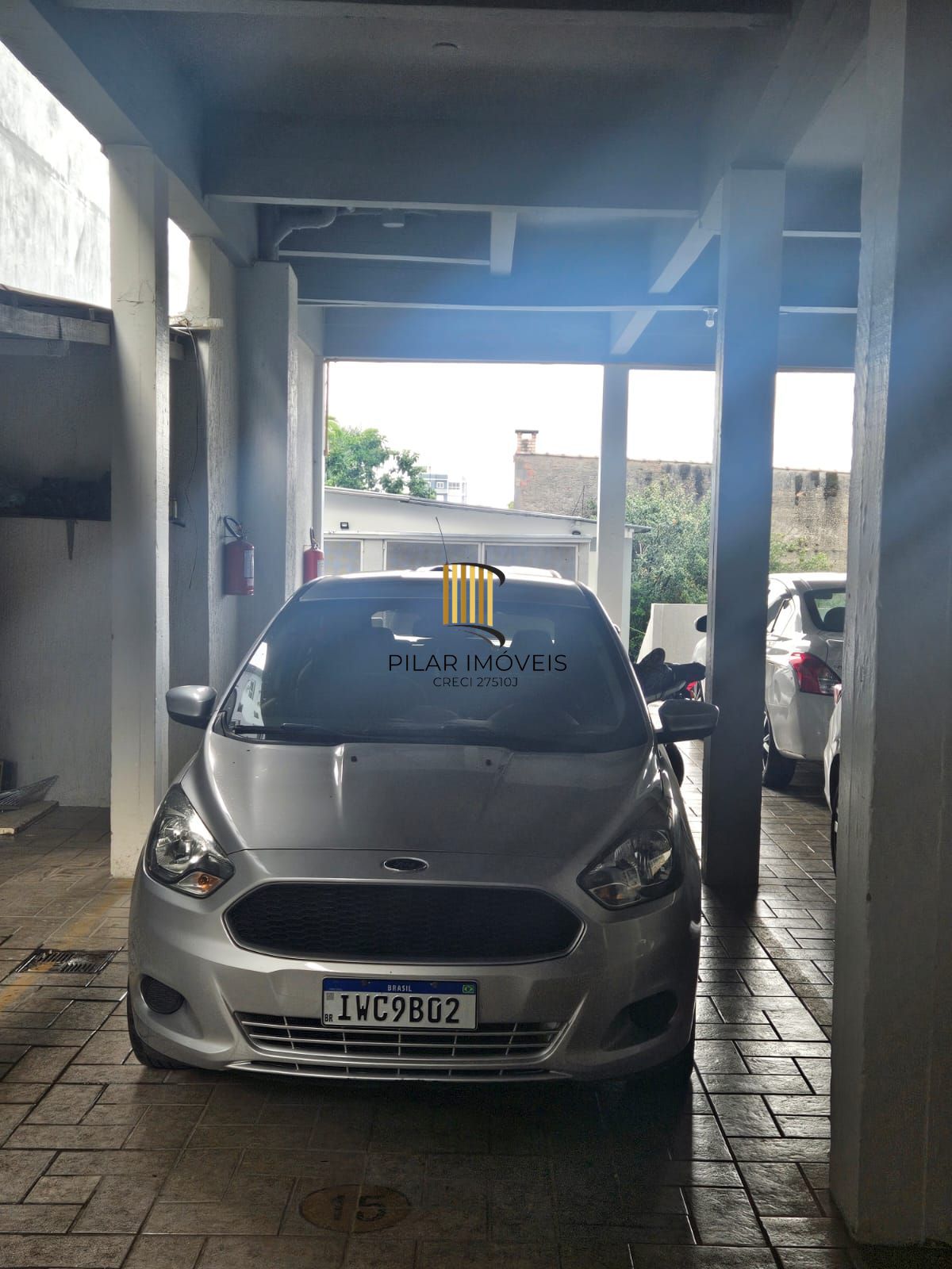 Apartamento 02 dormitorios com vaga