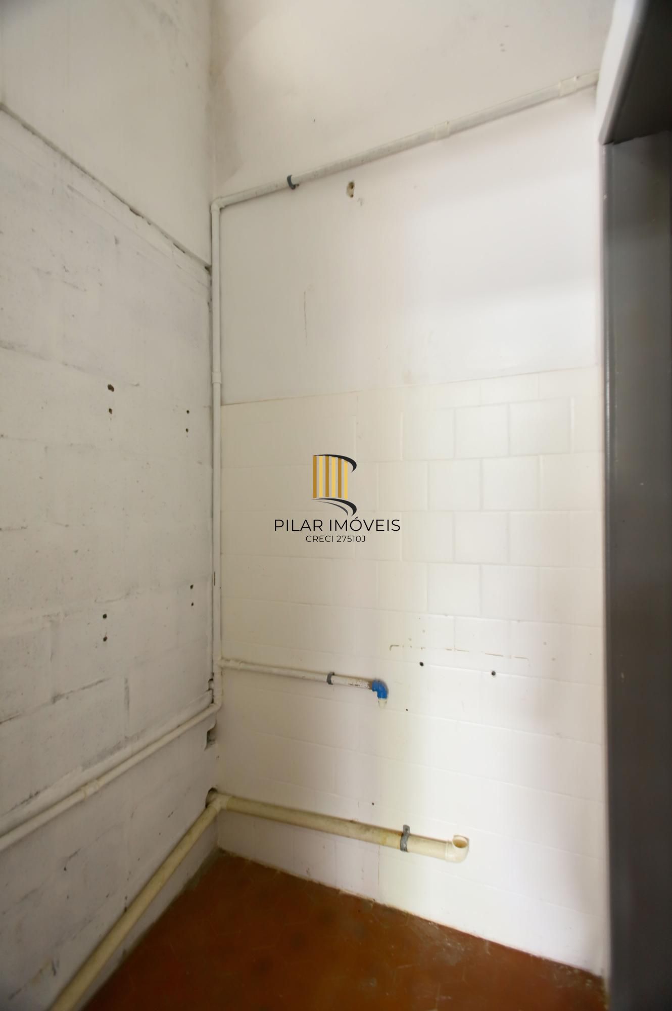 LOJA NO CORAÇÃO DO BAIRRO PETÓPOLIS