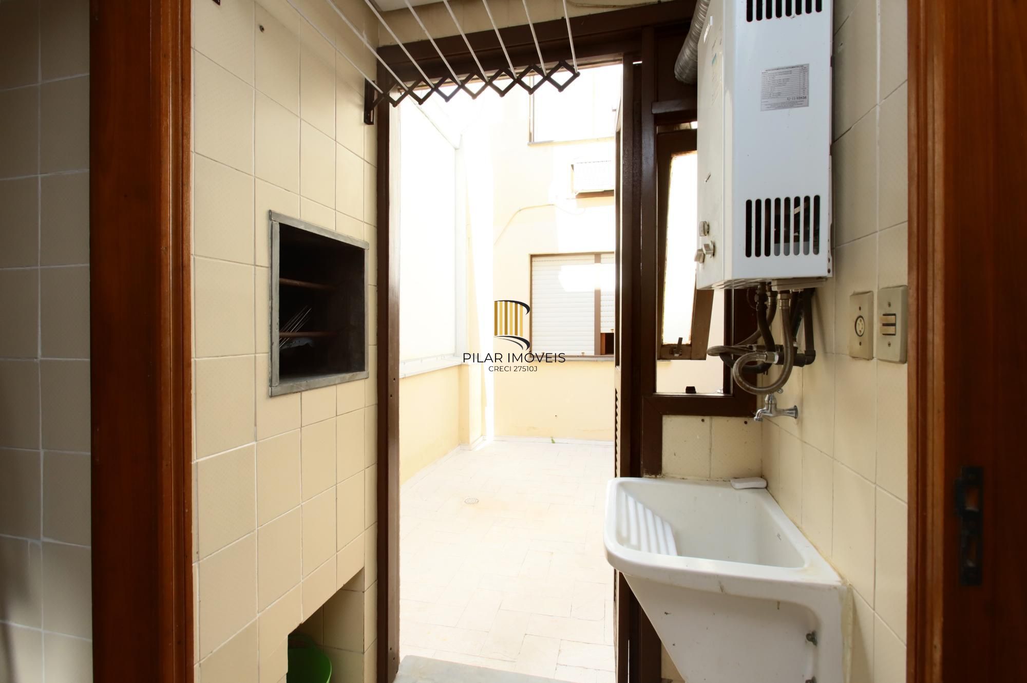 Bem localizado 03 dorm. Suite, churrasqueira, 01 vaga , Auxiliadora