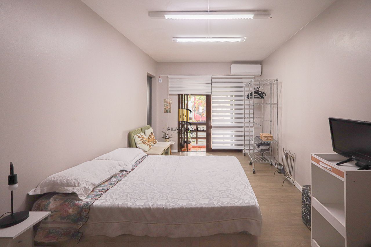 Casa, 3 dormitórios, 2 Suítes,  293,20m², Bairro Bela Vista, Porto Alegre