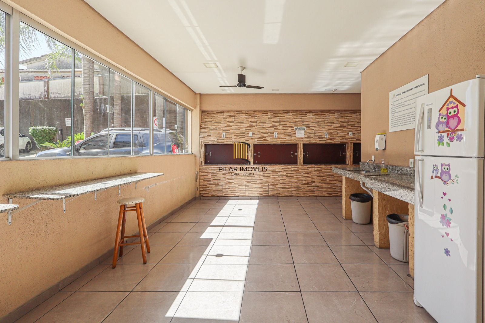 Apartamento Semimobiliado à Venda em Porto Alegre, RS