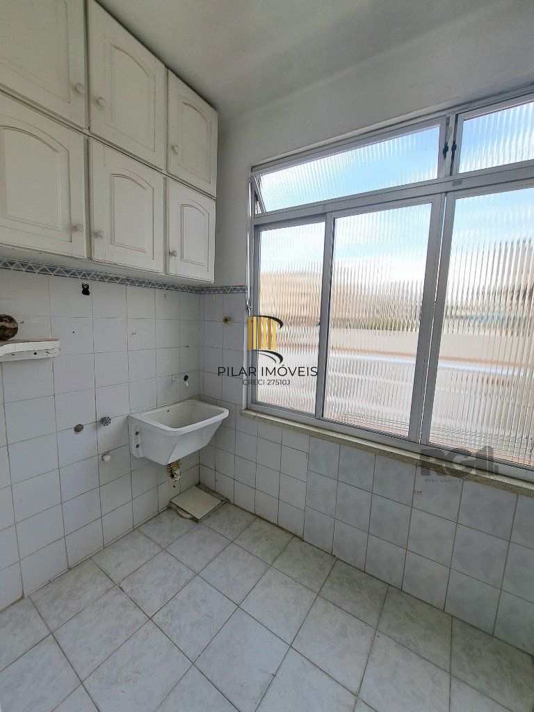 Apartamento 03 dormitórios no Bairro Navegantes
