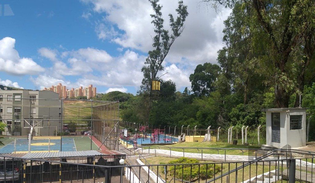 Apartamento 01 do. com estacionamento junto ao novo Cestto da Av. Protásio Alves