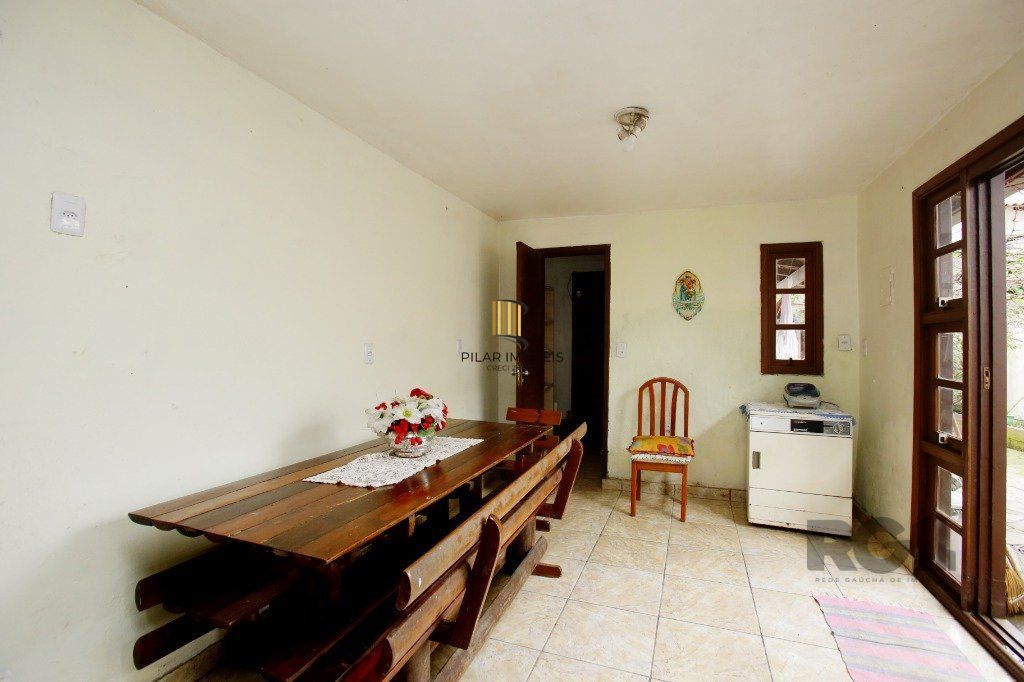 Casa 3 Dormitório(s) Bairro Petrópolis