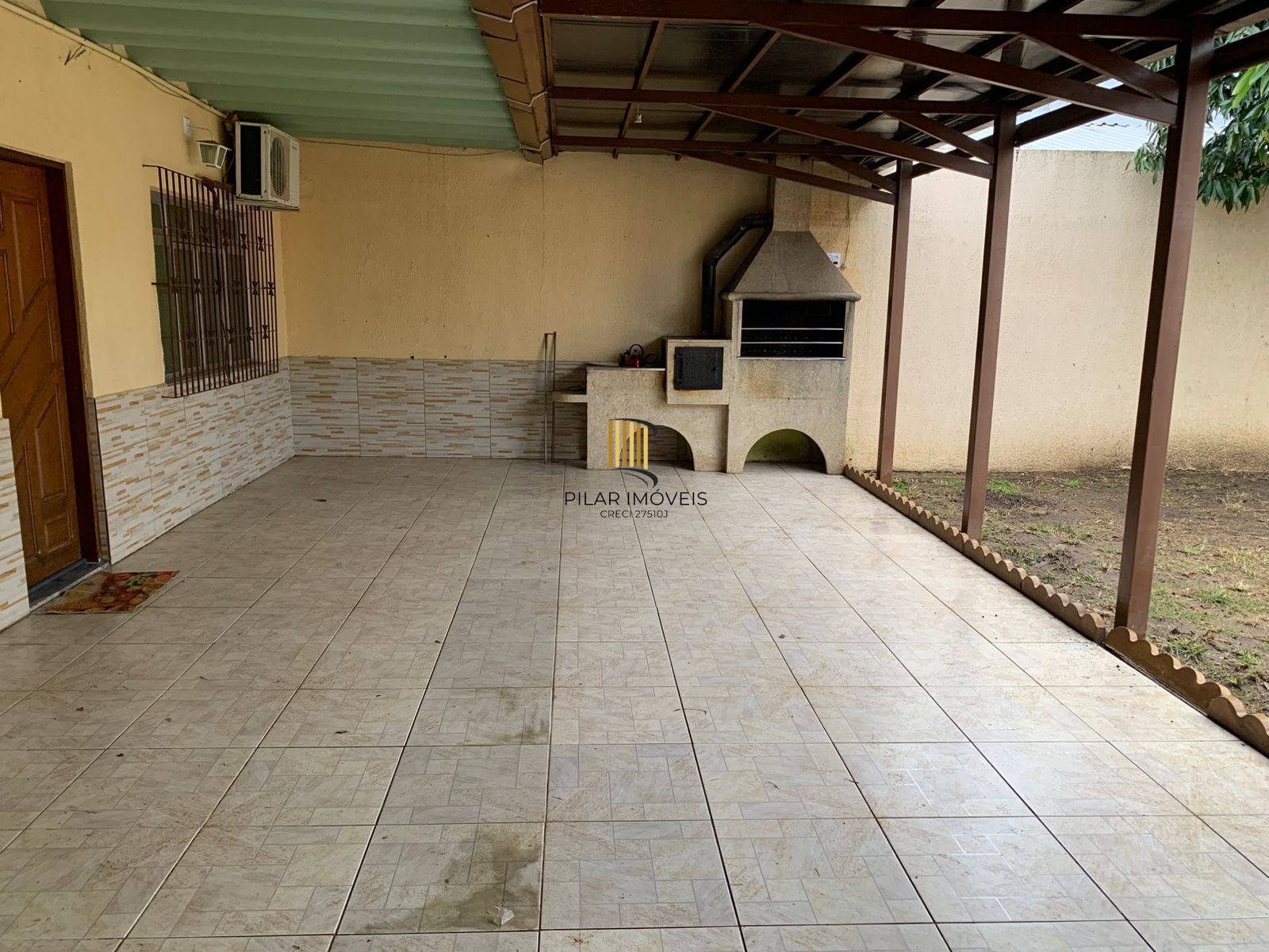 Casa para Venda - 55m², 3 dormitórios, 2 vagas - Rio Branco