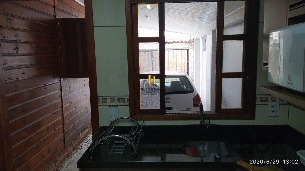 Casa 3 dormitórios no bairro Parque Florido