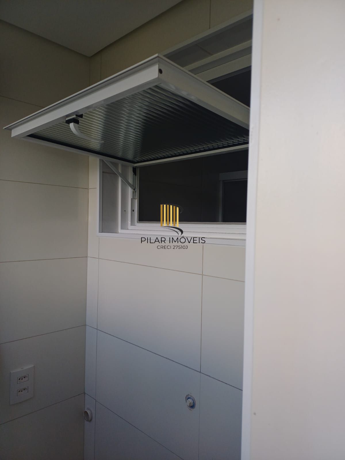 Apartamento 2 dormitórios no bairro Jardim Sabará