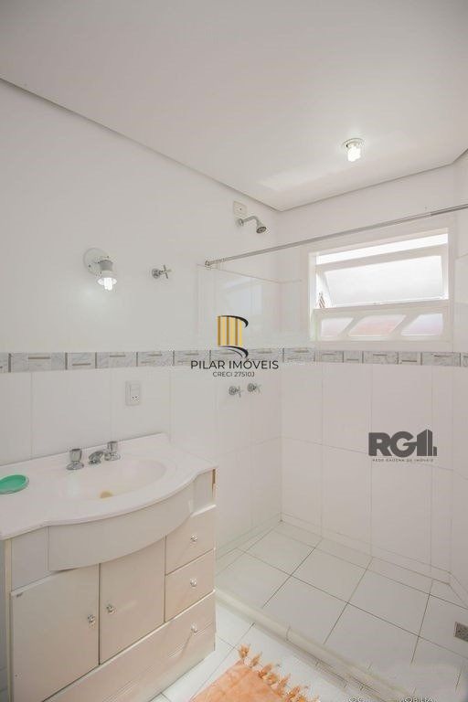Vendo  casa 04 suítes no Bairro Ecoville em Porto Alegre